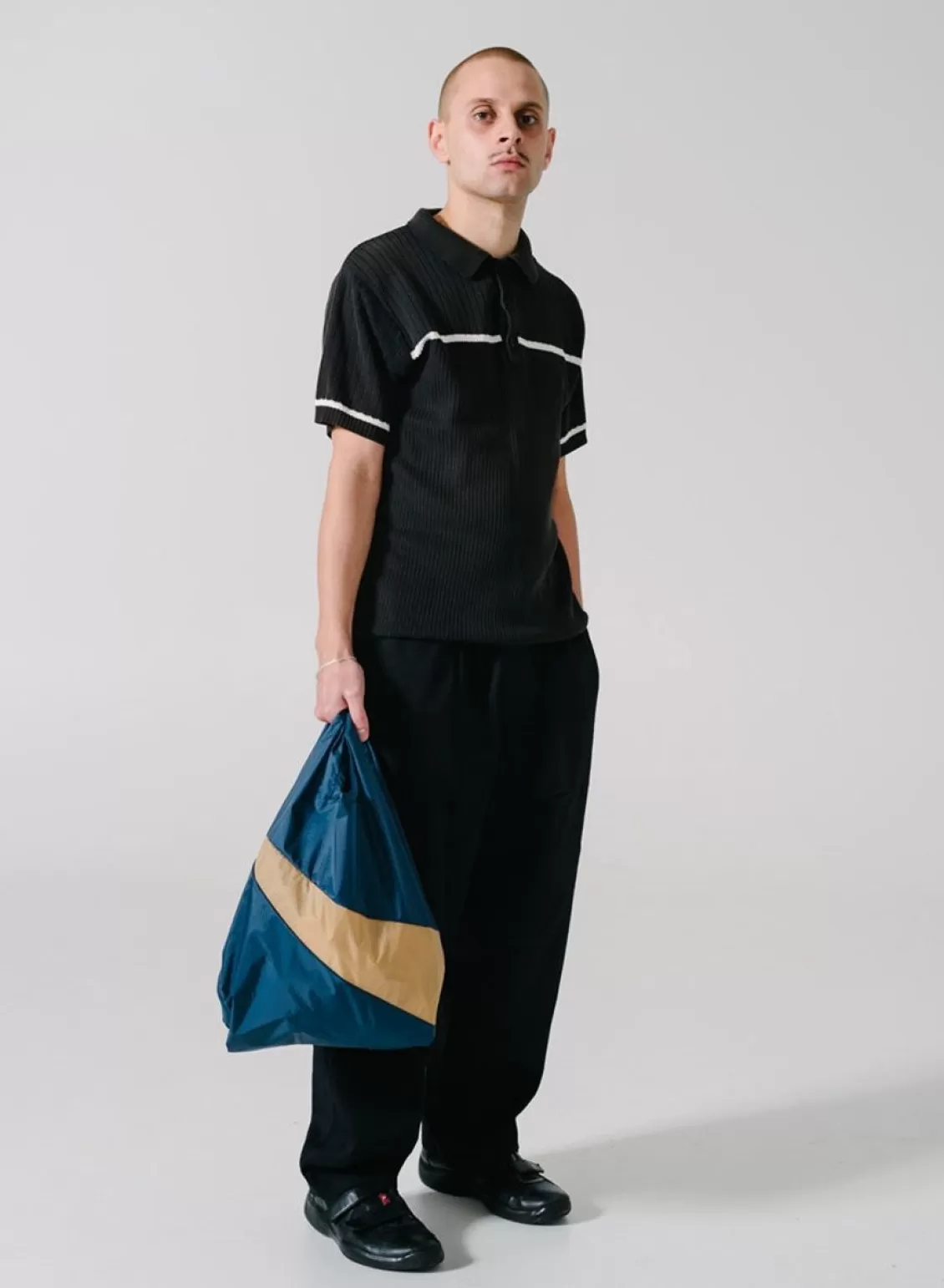 SUSAN BIJL The New Shopping Bag Navy & Camel Medium Hot