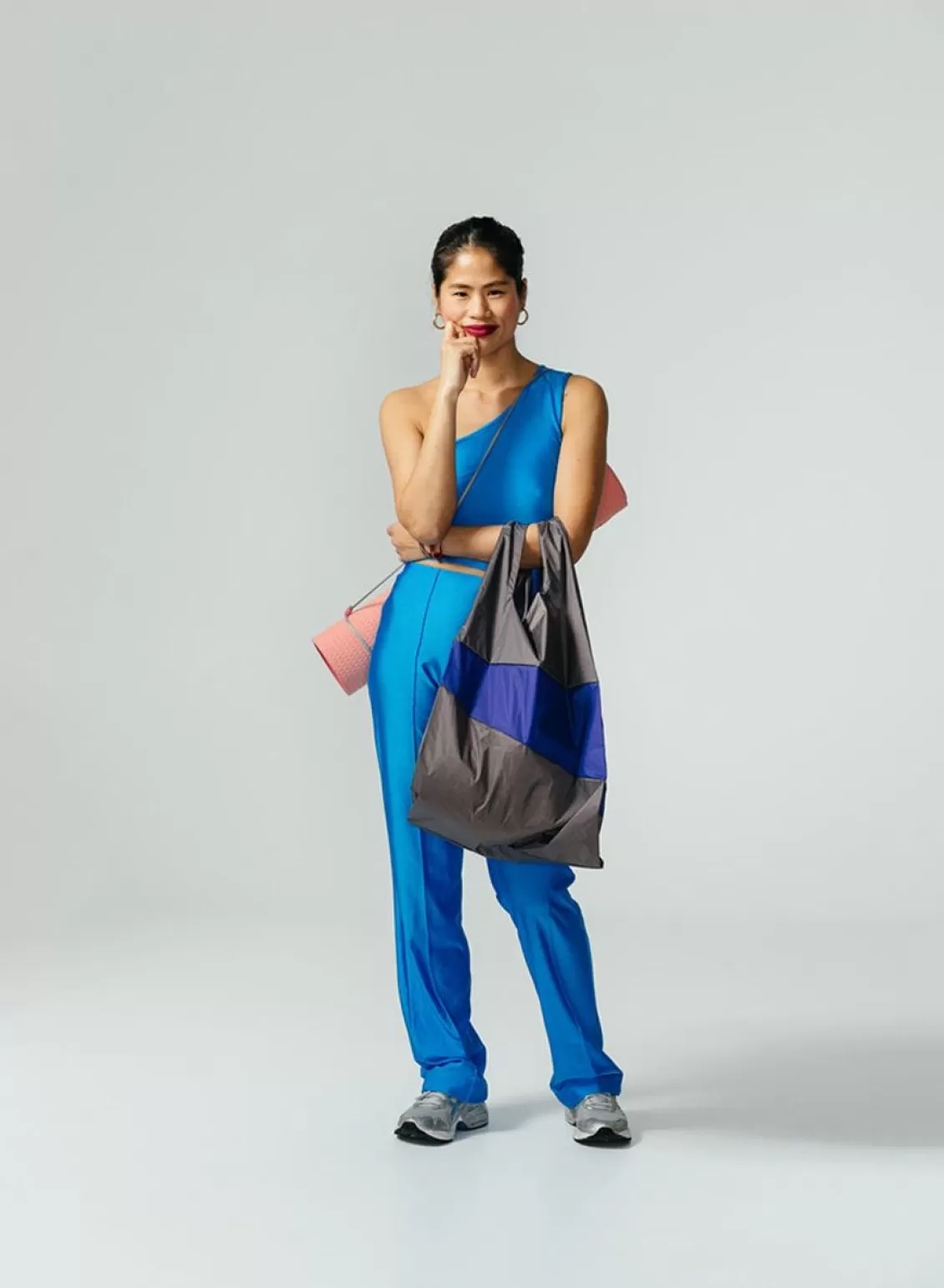 SUSAN BIJL The New Shopping Bag Warm Grey & Electric Blue Large Clearance